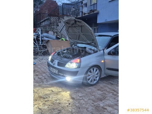 Sahibinden Renault Clio 1.2 Authentique 2004 Model