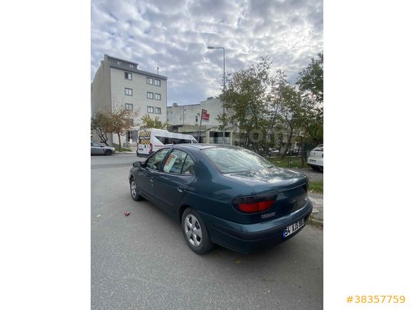 Sahibinden Renault Megane 1.6 RTE 1998 Model 