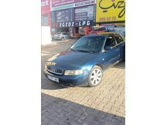 Sahibinden Audi A4 Sedan 1.6 2001 Model  367.000 km Lacivert