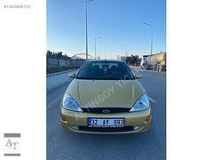 2001 FORD FOCUS
