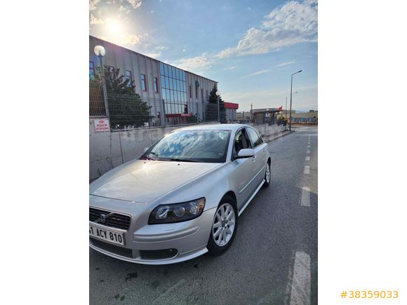 Sahibinden Volvo S40 1.6 2006 Model  195.000km Gri (Gümüş)