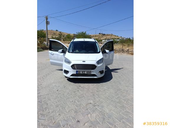 Sahibinden Ford Tourneo Courier 1.5 TDCi Titanium Plus 2020 Model