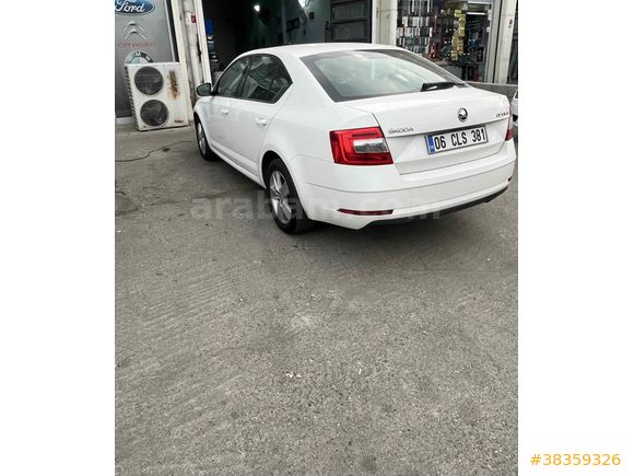 Sahibinden Skoda Octavia 1.6 TDI Optimal 2017 Model  135.000 km Beyaz
