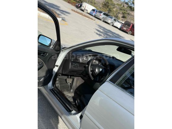 Sahibinden BMW 3 Serisi 318i Standart 2005 Model 