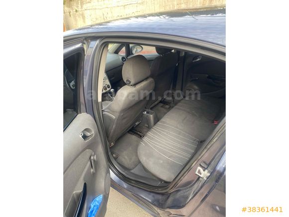Sahibinden Opel Corsa 1.3 CDTI Essentia 2008 Model 
