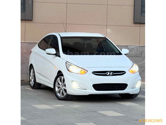 Sahibinden HATASIZ Hyundai Accent Blue 1.6 CRDI Biz 2015 Model 