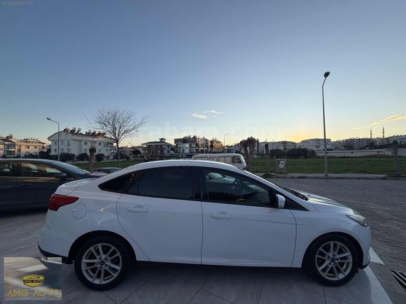 //2015 FORD FOCUS 1.5 TDCİ TREND X POWERSHİFT //