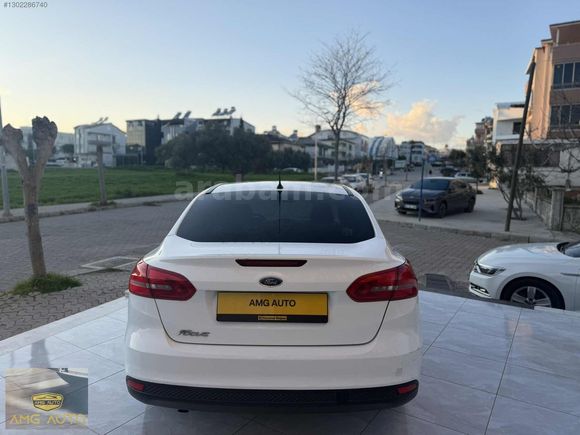//2015 FORD FOCUS 1.5 TDCİ TREND X POWERSHİFT //