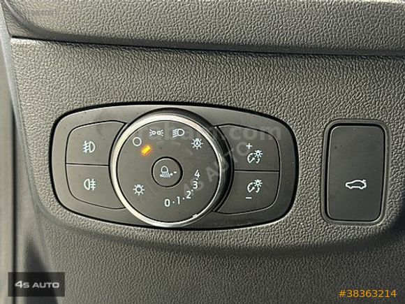 4S AUTO | 2021 FORD FOCUS TREND-X 1.5 TDCI 8AT OTOMATİK 46.000KM