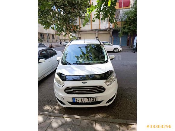Sahibinden Ford Tourneo Courier 1.6 Journey Titanium 2015 Model 