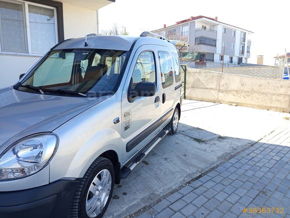 Sahibinden Renault Kangoo Multix 1.5 dCi Authentique 2006 Model Kastamonu