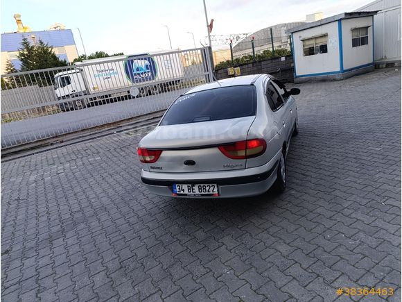 Sahibinden Renault Megane 1.4 2002 Model