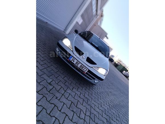 Sahibinden Renault Megane 1.4 2002 Model