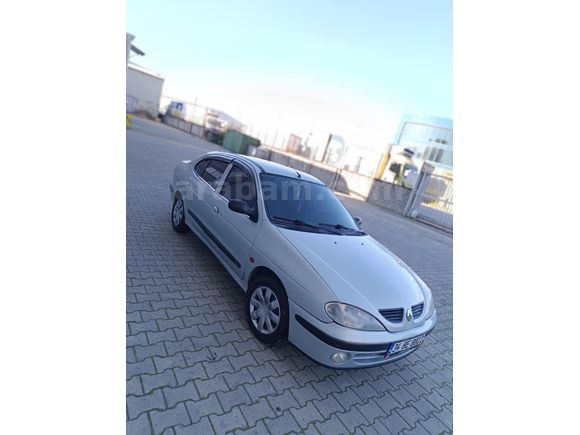 Sahibinden Renault Megane 1.4 2002 Model