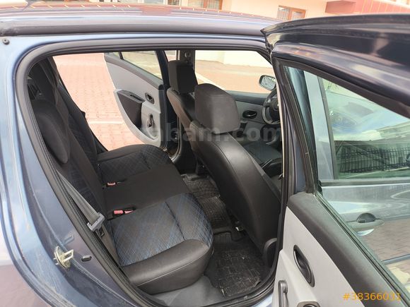 Clio 3, %93 motorlu, kazasız, değişensiz, boyasız 