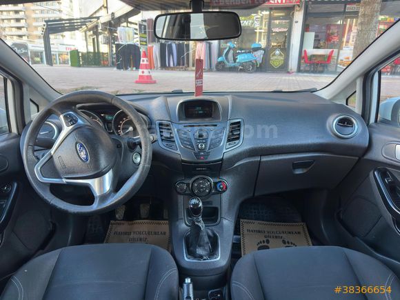 Sahibinden Ford Fiesta 1.25 Trend 2013 Model