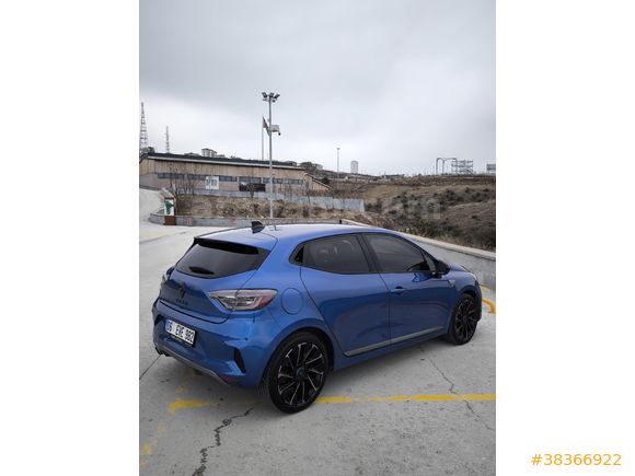 Sahibinden Renault Clio 1.0 TCe Techno Esprit Alpine 2023 Model