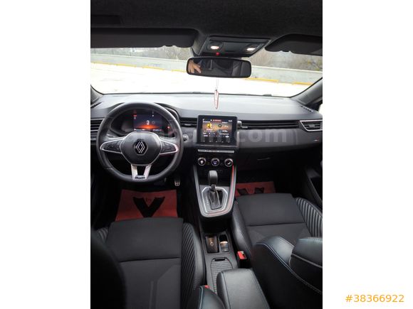 Sahibinden Renault Clio 1.0 TCe Techno Esprit Alpine 2023 Model