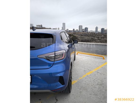 Sahibinden Renault Clio 1.0 TCe Techno Esprit Alpine 2023 Model