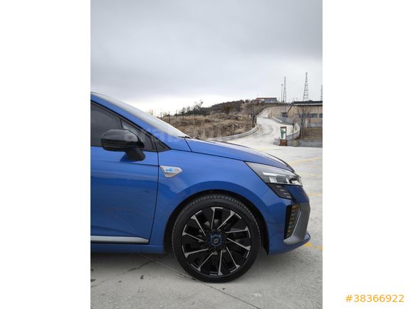 Sahibinden Renault Clio 1.0 TCe Techno Esprit Alpine 2023 Model