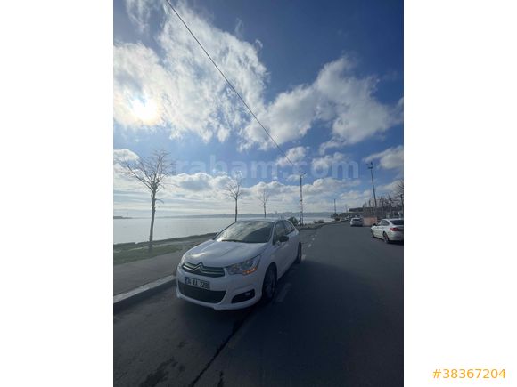 Sahibinden Citroen C4 1.6 e-HDi Confort 2013 Model  161.000 km Beyaz