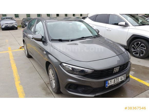 Sahibinden Fiat Egea 1.4 Fire Easy 2021 Model  37.000 km Füme