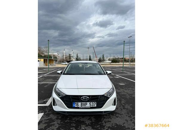Sahibinden Hyundai i20 1.4 MPI Style 2023 Model