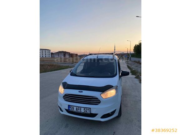Sahibinden Ford Tourneo Courier 1.6 TDCi Titanium 2017 Model 