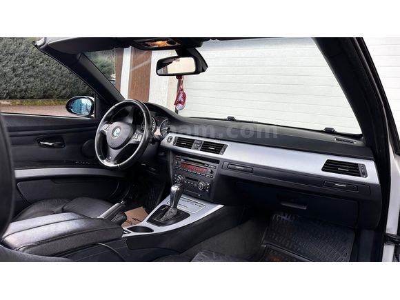 SAKLI GARAJ'DAN 2009 MODEL 3.20İ CABRIO ORJİNAL M PAKET