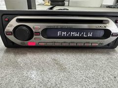 SONY XPLOD OTO TEYP