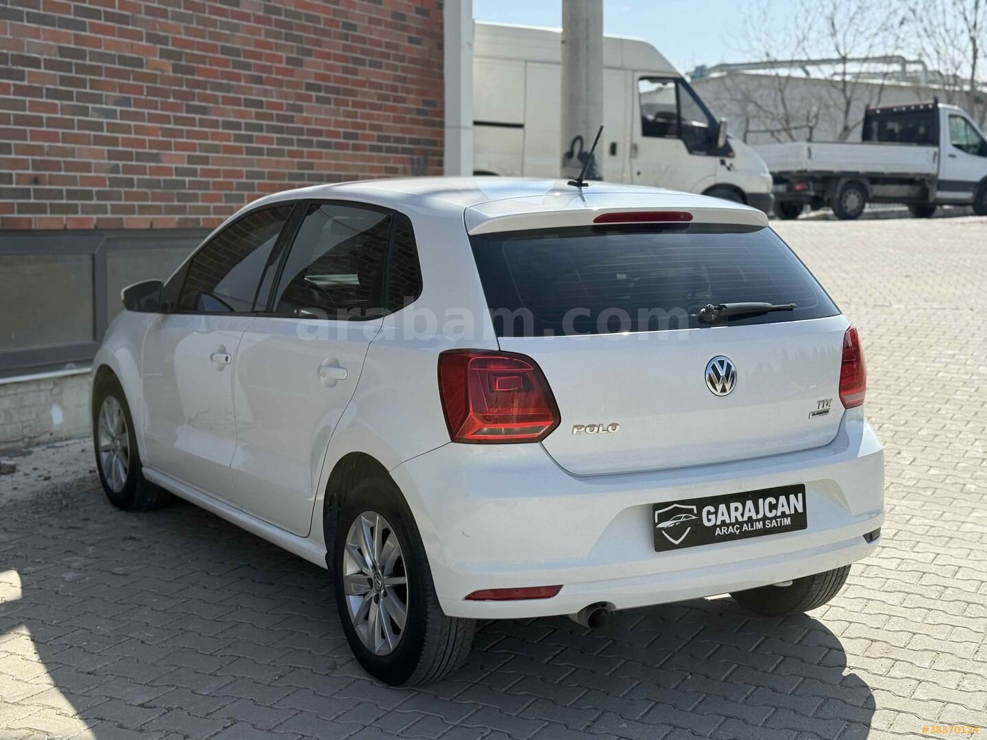 Galeriden Volkswagen Polo 1.4 TDi Comfortline 2016 Model İzmir 163.105 km Beyaz 7