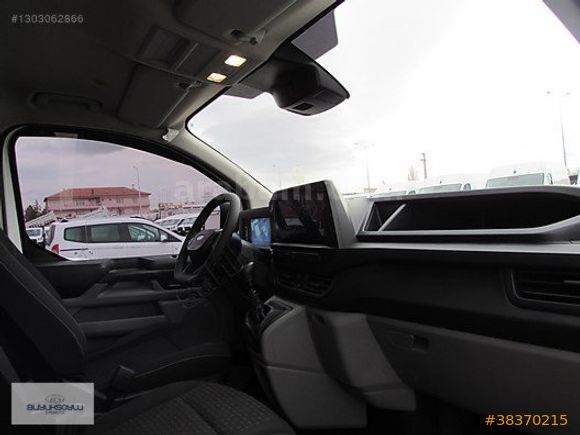 BÜYÜKSOYLU'DAN 2023 FORD CUSTOM 11+1 MİNİBÜS AC