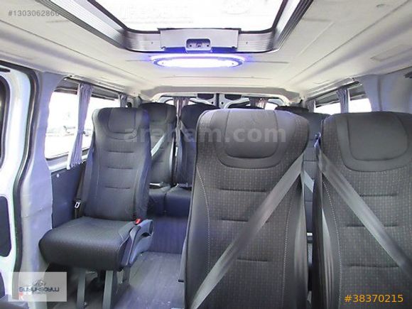 BÜYÜKSOYLU'DAN 2023 FORD CUSTOM 11+1 MİNİBÜS AC