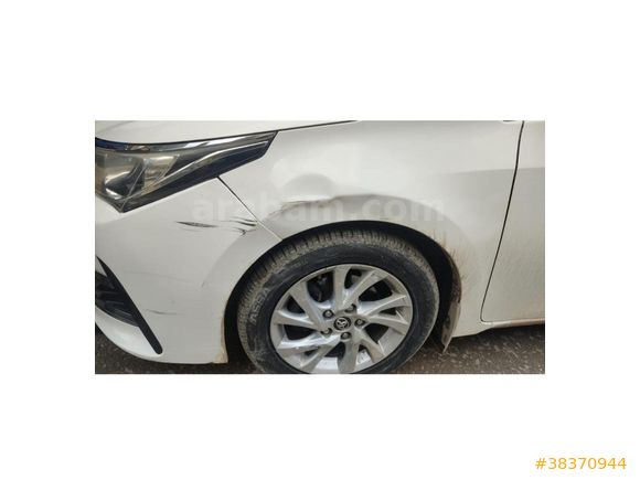 DÜŞÜK km DEĞİŞENSİZ COROLLA