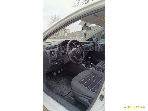 DÜŞÜK km DEĞİŞENSİZ COROLLA