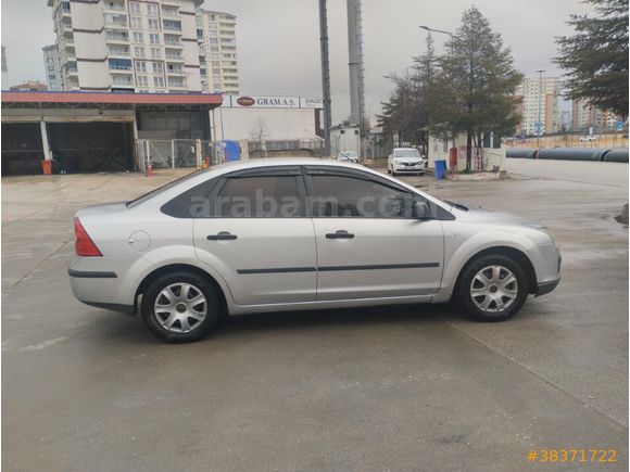 Sahibinden Ford Focus 1.6 Trend 2006 Model