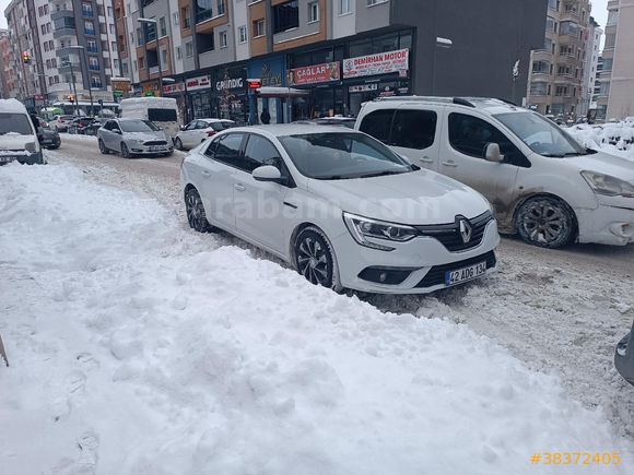 Sahibinden Renault Megane 1.5 dCi Joy 2019 Model Van 190.000 km Beyaz