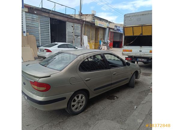 Sahibinden Renault Megane 1.9 DTi Alize