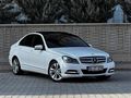 MERCEDES BENZ C180BLUE EFFİCİENCY FASCİNATİON 7 G-TRONİC 156 HP