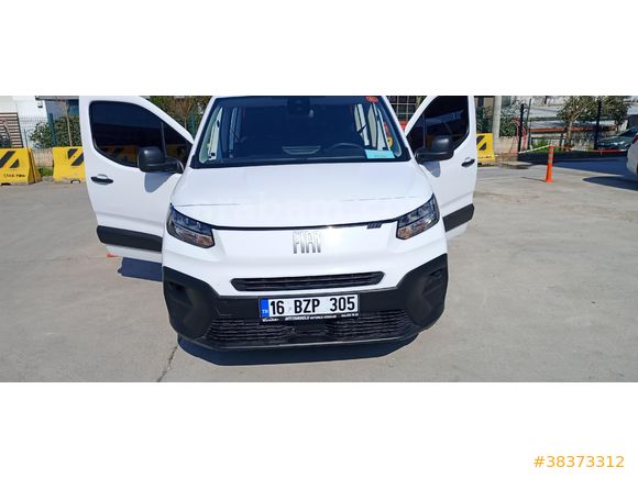 Sahibinden Fiat Doblo Combi 1.5 BlueHDi Easy 2024 Model