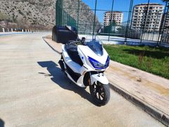 Sorunsuz, titreşimsiz Mondial 125 Strada