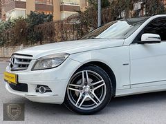 CENGAVER'DEN 2010 MODEL C180 AMG CAM TAVAN OTOMATİK