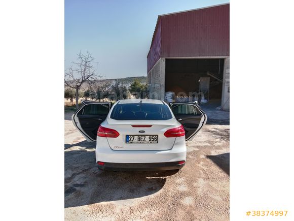 Sahibinden Ford Focus 1.6 TDCi Trend X 2015 Model