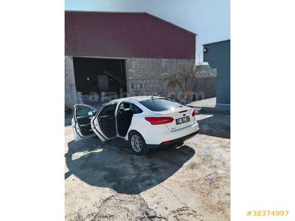 Sahibinden Ford Focus 1.6 TDCi Trend X 2015 Model