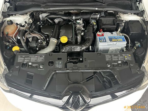 K.K.TAKSİT / 2014 CLIO 1.5DCİ SPORTTOURER GERİ GÖRÜŞ BAKIMLI