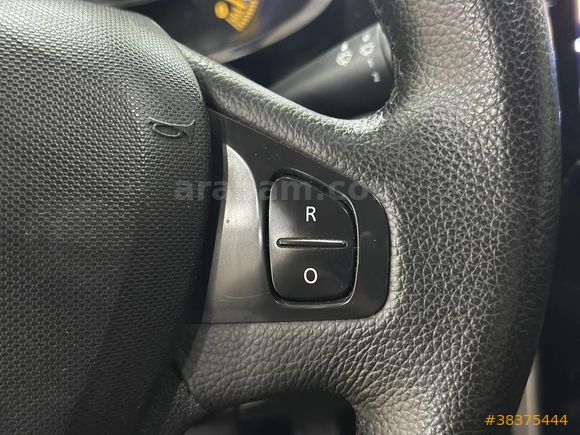 K.K.TAKSİT / 2014 CLIO 1.5DCİ SPORTTOURER GERİ GÖRÜŞ BAKIMLI
