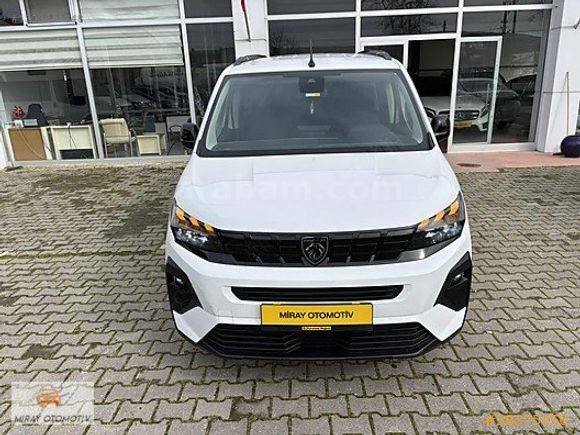 Hatasız Boyasız Yetkili Servis Bakımlı Makyajlı Kasa Rifter