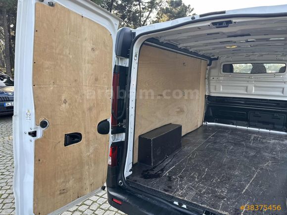 K.K.TAKSİT 2023 ÇIKIŞLI TRAFIC 2.0DCİ PANELVAN %20FATURA BOYASIZ