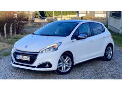 Sahibinden Peugeot 208 1.5 BlueHDi Signature Cam Tavan K.Ayna Hatasız