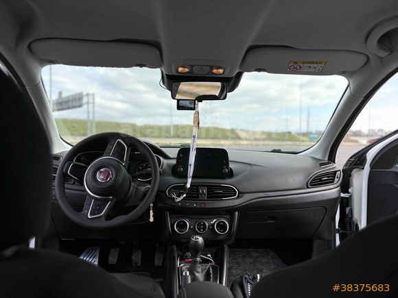  Fiat Egea 1.4 Fire Urban Plus 2025 Model  